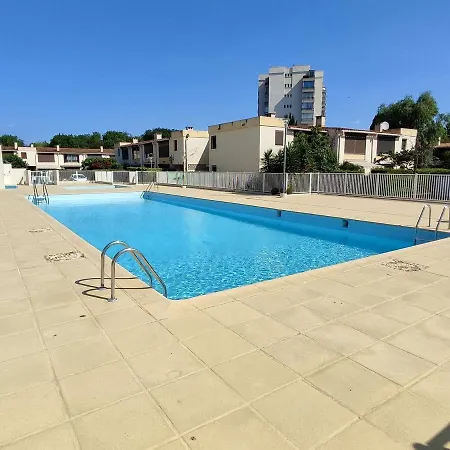 Renove Pour 4 Pers Avec Piscine, Tennis Et Parking Prive A Argeles-sur-mer, Proche - Fr-1-225-713 Apartment